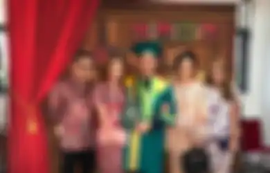 Selalu Ngumpet Waktu Ditanya Soal Konflik Keluarganya, Wajah Anang Hermansyah Tiba-tiba Jadi Seperti Ini Saat Ari Lasso Sebut Nama Krisdayanti: 'Apa? KD?'