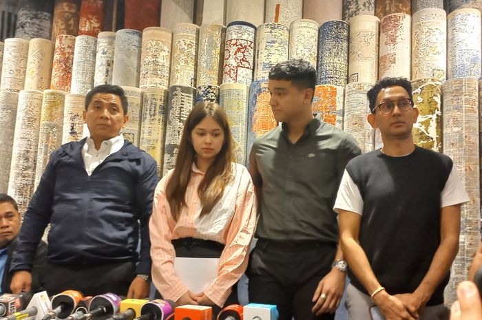 Rebecca Klopper memohon maaf lantaran sudah membuat gaduh masyarakat Indonesia dengan video syur mirip dirinya.