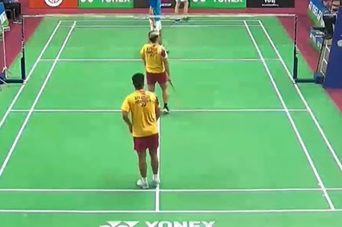 Marcus Fernaldi Gideon/Muhammad Rayhan Nur Fadillah pada babak 32 besar Syed Modi International 2023 di BBD U.P Badminton Academy, Lucknow, India, Rabu (29/11/2023).