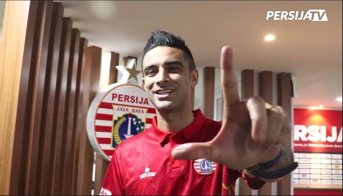 Otavio Dutra saat resmi diperkenalkan sebagai pemain Persija Jakarta, Selasa (31/12/2019).