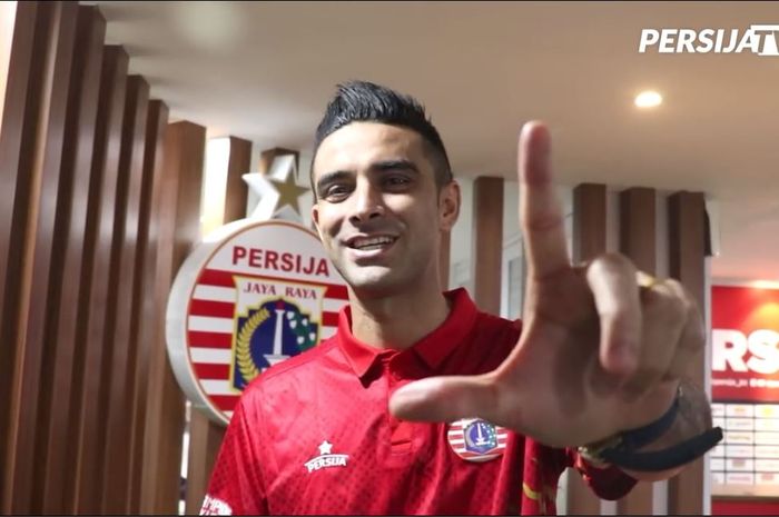 Otavio Dutra saat resmi diperkenalkan sebagai pemain Persija Jakarta, Selasa (31/12/2019).