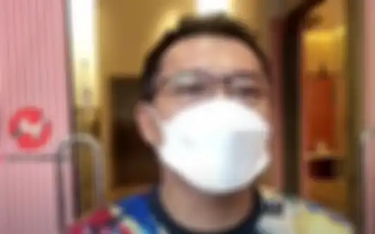 Anang Hermansyah saat menjawab kemungkinan kelahiran cucunya akan disiarkan langsung
