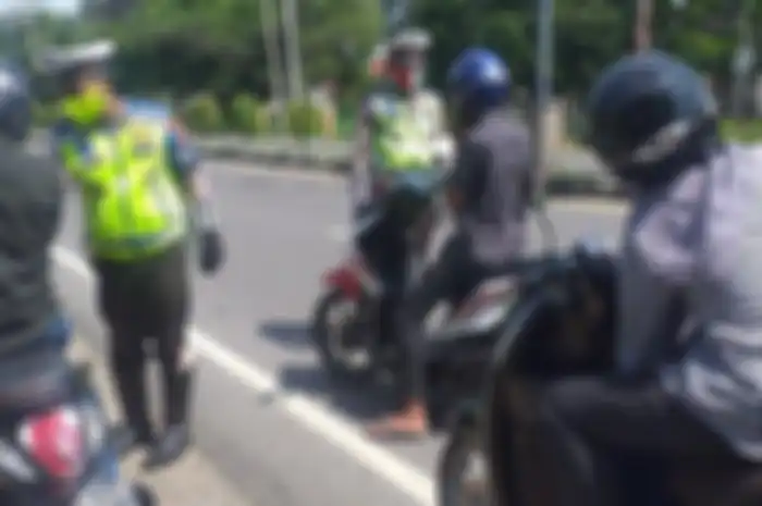 Ilustrasi polisi diperingatkan untuk tidak melobi atau melakukan pungli saat menggelar razia karena sanksinya berat.