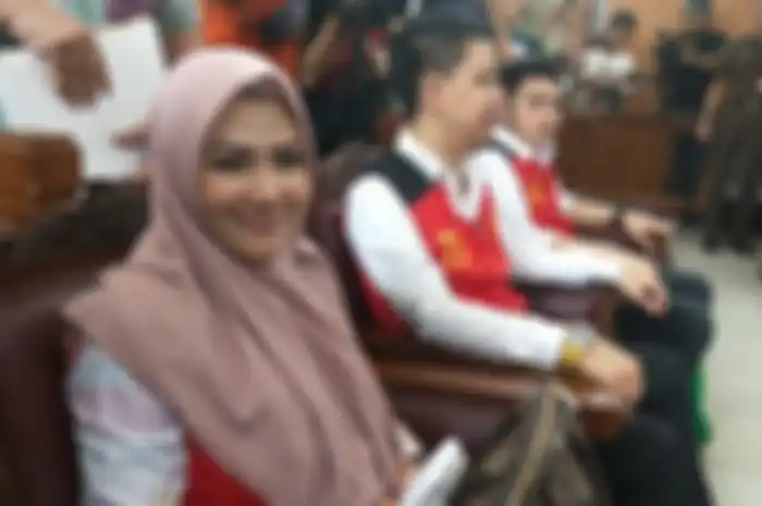 Trio Ikan Asin Jalani Sidang Perdananya
