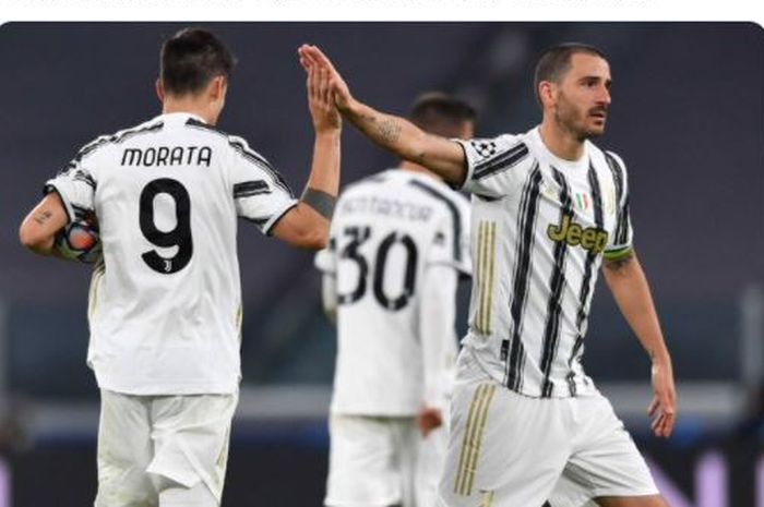 Momen kebersamaan Alvaro Morata (kiri) dengan Leonardo Bonucci di Juventus.