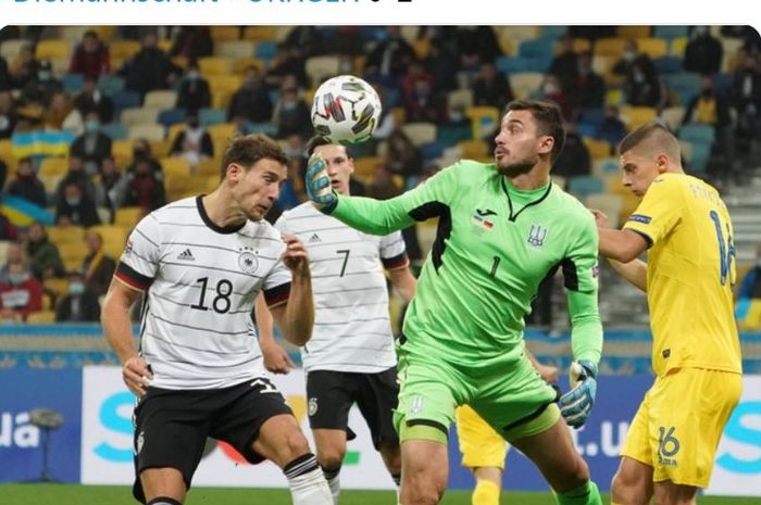 Gelandang timnas Jerman, Leon Goretzka saat mencetak gol ke gawang Ukraina dalam laga  UEFA Nations Leafue Liga A Grup 4 Stadion NSK Olimpiyskiy, Kyiv, Ukraina pada Sabtu (10/10/2020) atau Minggu dini hari WIB.