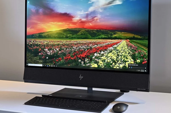 HP Envy 32 dengan Nvidia GeForce RTX