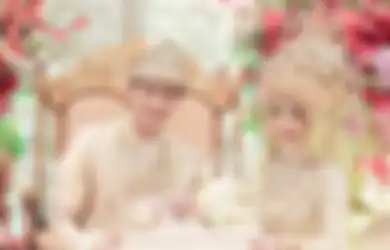 Sah Jadi Suami Istri, Ria Ricis dan Teuku Ryan Terima Kado Saham Klinik Kecantikan Senilai Rp 10 Miliar dari Sosok Ini: Ini Bukan Settingan!