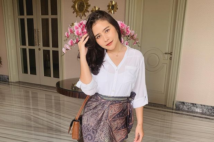 Prilly Latuconsina