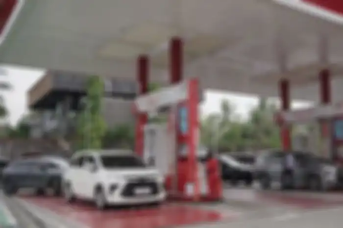 Kendaraan roda dua dan angkutan umum masih diperbolehkan beli Pertalite di SPBU Pertamina.