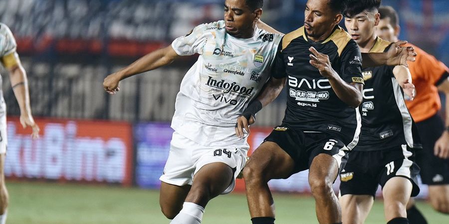 Hasil Piala Presiden 2025 - Persib Bandung Buang Keunggulan Jumlah Pemain, Egy Maulana Vikri Selamatkan Dewa United