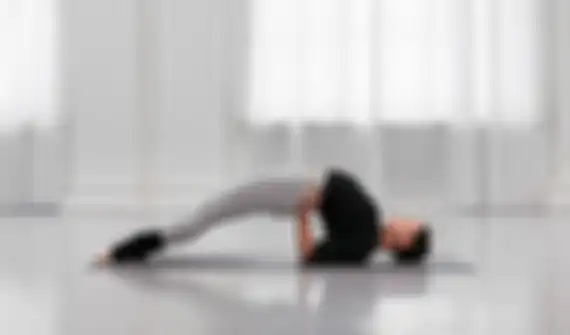 Pose yoga Setu Bandhasana