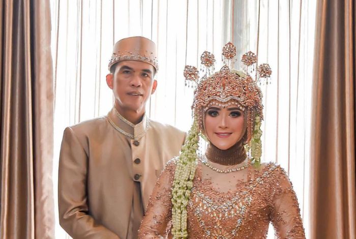 Foto pernikahan Meggy Wulandari dan Mamad Muhammad mengusung Adat Sunda