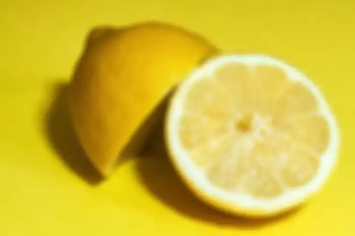 Lemon bisa jadi bahan alami bikin kulit tangan mulus