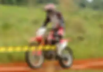 Terjangkau, Segini Biaya Buat Bikin Motor Honda CRF150L Jadi Lebih Pendek