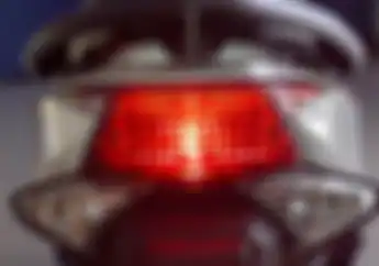 Cara Atasi Lampu Rem Motor Matik yang Nyala Terus, Gampang Kok Brother!