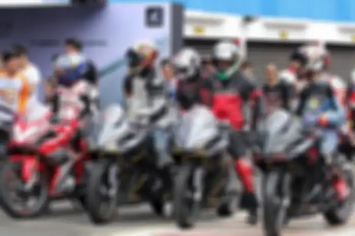 Indonesia CBR 250RR Owner mengadakan Ride With Passion Goes to Anyer.