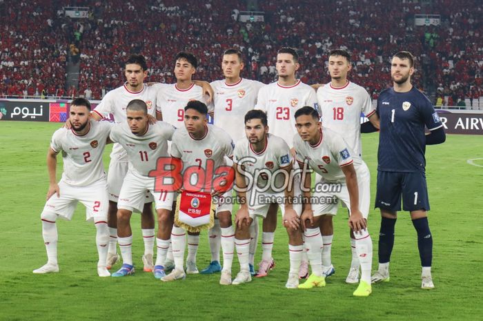 Starting line-up Timnas Indonesia ketika menghadapi Australia di Stadion Utama Gelora Bung Karno, Senayan, Jakarta, Selasa (10/9/2024).