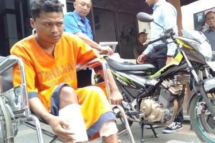 Modal Suzuki Satria F150, Pemuda Asal Malang Roboh Ditembak Polisi, Incar Anak Kecil di Jalan