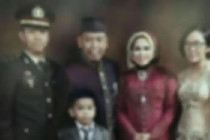 Foto Keluarga Tukul Arwana