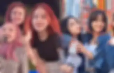Beda 180 Derajat! Circle Pertemanan Mayang Dibandingkan dengan Fuji, Videonya Bareng Sosok Ini Ramai Dikomentari: Kasian