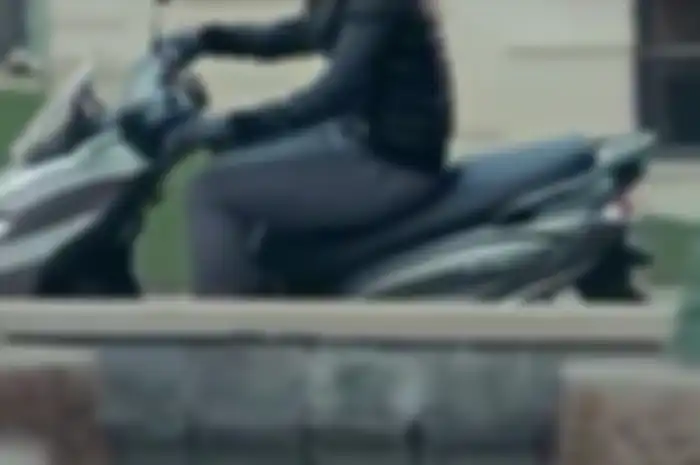 Spyshoot Suzuki Burgman 125