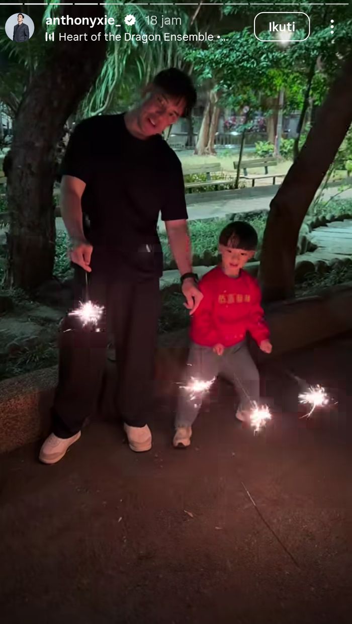 Tanpa Audi Marissa, Anthony Xie dan putranya, Anzel, rayakan Imlek di Taiwan.