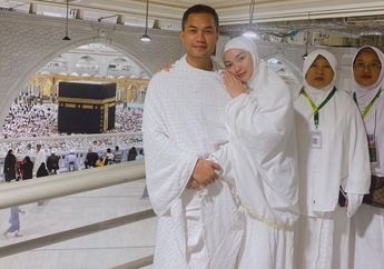 Zaskia Gotik Ungkap Doanya Saat Umroh: Rumah Tangga Langgeng