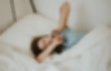 Perlu Kamu Coba! Kebiasaan Tidur Tanpa Bantal Punya Manfaat Tak Terduga bagi Tubuh, Apa Saja?