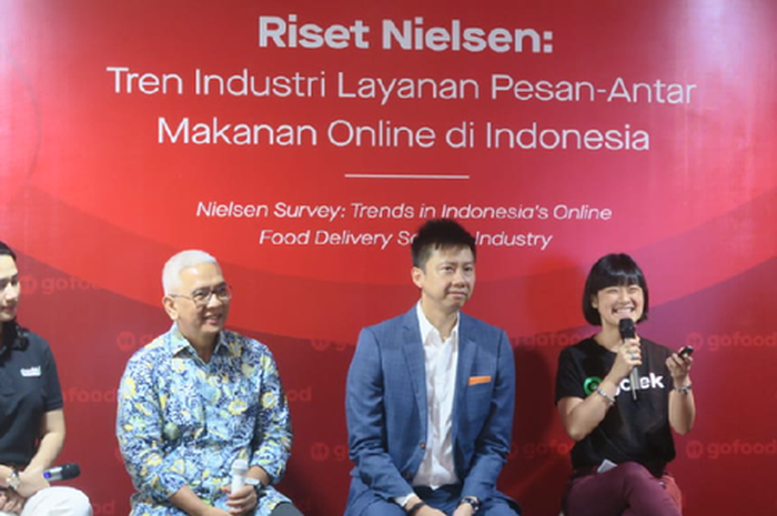 GoFood menjadi layanan pesan antar makanan online terfavorit di Indonesia