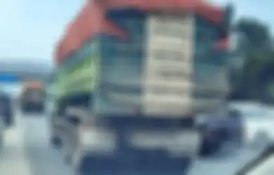 Lagi-lagi Bikin Resah Pengguna Jalan, Gerombolan ABG di Cianjur Nekat Cegat Truk Tronton Demi Konten, Satu Nyawa Melayang