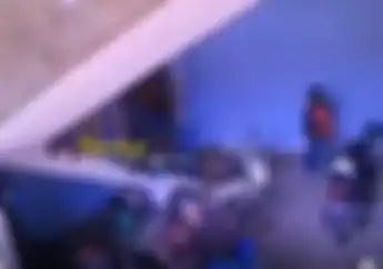 Gak Ada takutnya, Kepergok di Pintu Keluar Maling Motor di Koja Acungkan Pistol ke Warga