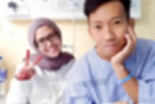 Penuh Haru, Seorang Ayah Gantikan Pengantin Pria yang Tak Datang di Resepsi Pernikahan Putrinya, Sang Anak Harus Habiskan Malam Pertama di Rumah Sakit