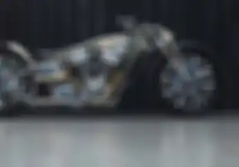 Keren Pake Banget, Harley-Davidson Softail Evo 1800 Garapan Kromwork