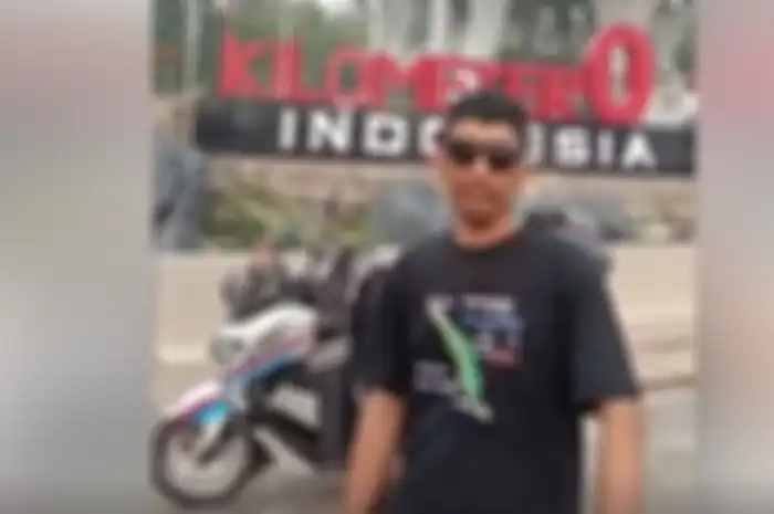 Bikers Yamaha NMAX membuat video di depan tugu Nol Kilometer dan menuai kontroversi.