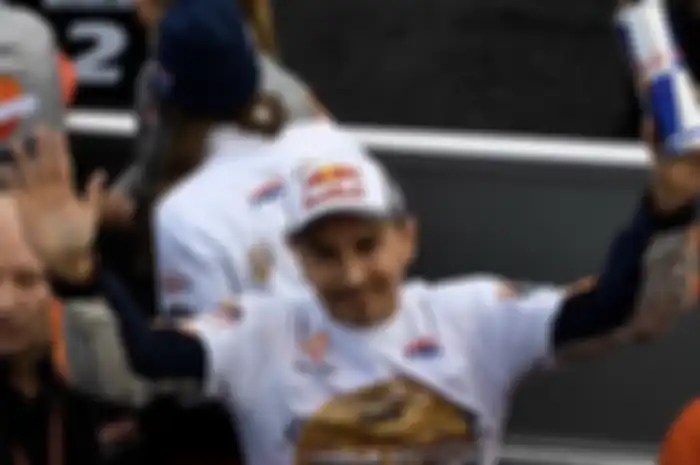 Jorge Lorenzo akhirnya pensiun dari MotoGP.