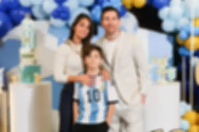 Lionel Messi dan istri, Antonela Roccuzzo merayakan ulang tahun putra tertua mereka, Thiago Messi Roccuzzo yang berusia 10 tahun pada 2 November 2022.