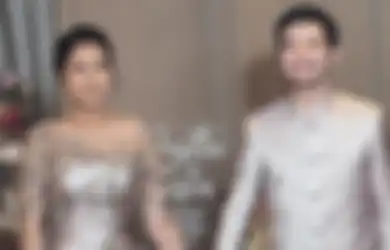 Lamaran, Sisca Kohl dan Jess No Limit Lakukan Tradisi Kalungan