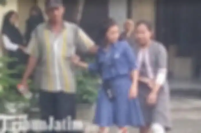 Kakak beradik sukses lumpuhkan penjambret di Surabaya.