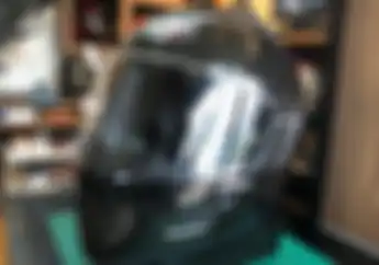 Helmet and Care Otista Tawarkan Cuci Helm Mulai Rp 50 Ribuan