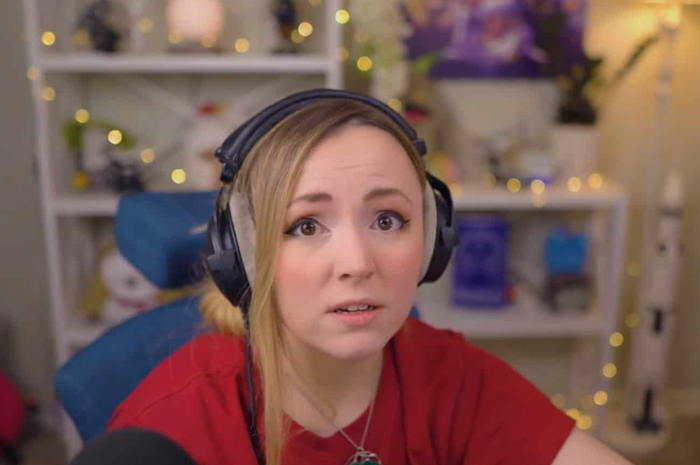 Streamer game asal Amerika Serikat yang tinggal di Ukraina, Zepla, siap melarikan diri sebagai akibat dari invasi Russia