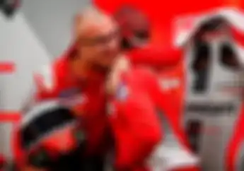 Jorge Lorenzo Takut Banget Saat FP1 MotoGP Valencia Hujan Lebat