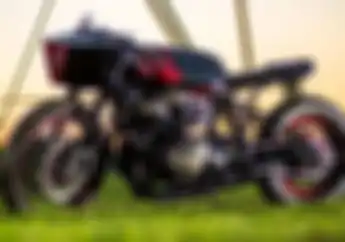 Honda Custom Cafe Racer 836 cc Nyentrik Dengan Fairing aneh