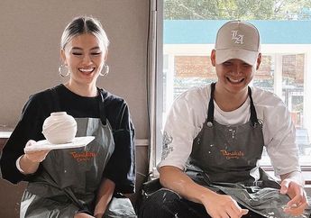 Agnez Mo Rayakan Natal 2023 Sambil Liburan Bareng Adam Rosyadi, Ini Komentar Netizen!