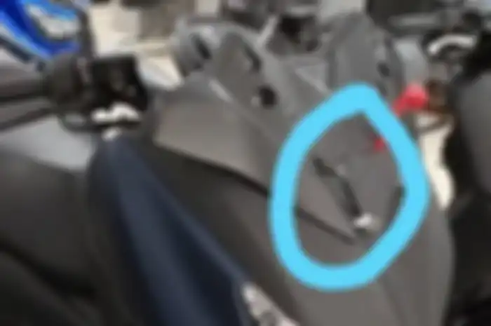 Kabel Yamaha XMAX bikin heboh.