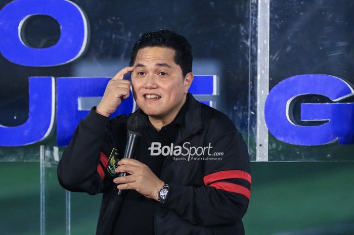 Ketua Umum PSSI, Erick Thohir, meminta bantuan Federasi Sepak Bola Jepang (JFA) agar bisa mengubah mental wasit-wasit di Indonesia.