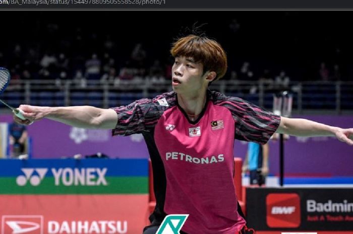 Pemain tunggal putra Malaysia, Ng Tze Yong pada pertandingan 16 besar Malaysia Masters 2022