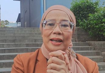 Retina Lepas hingga Tak Bisa Melihat, Dewi Yull Beberkan Kronologi Matanya Tinggal Berfungsi Satu