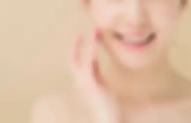 5 Kandungan Kekinian dalam Pelembap yang Bikin Kulit Cerah & Glowing!