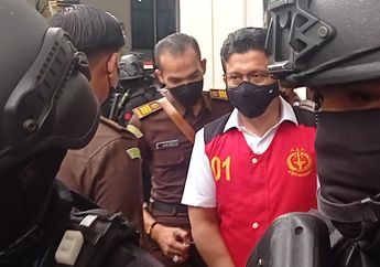 Hadiri Agenda Sidang Keterangan Saksi, Penampilan Ferdy Sambo Jadi Sorotan